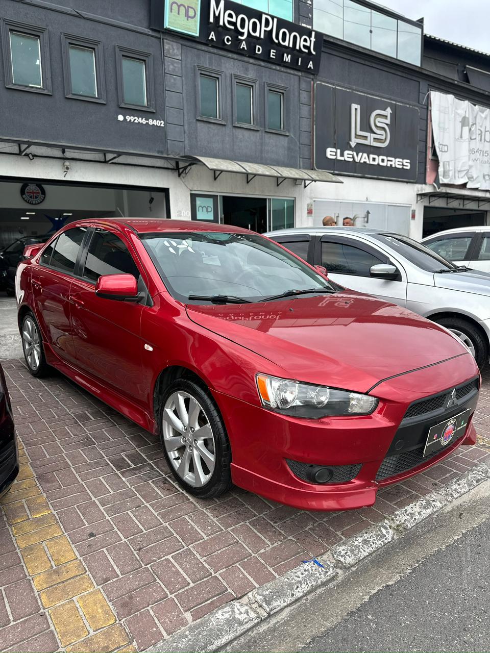 Mitsubishi Lancer 2.0 2014 Automático